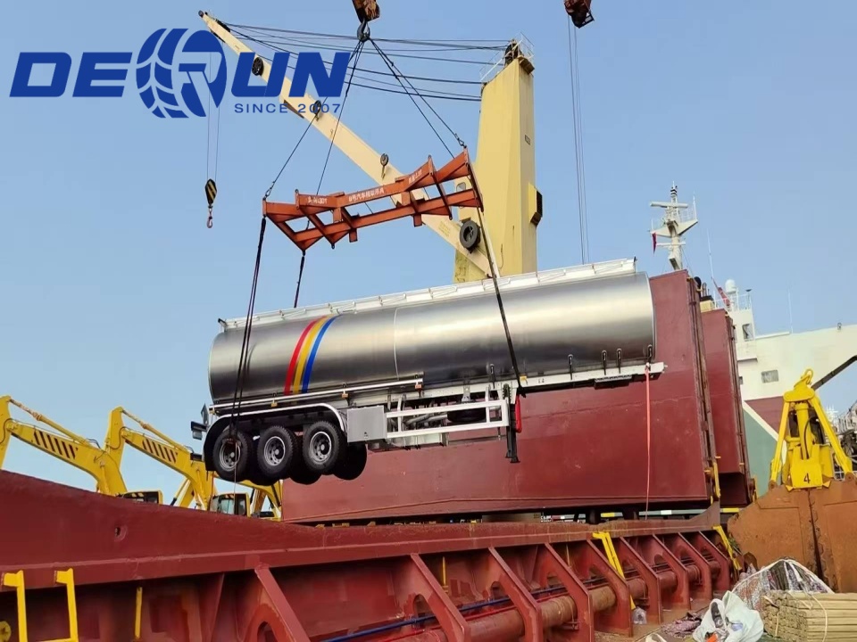 Derun tiga gandar aluminium Alloy Oil Tank Semi Trailer Dihantar ke Argentina