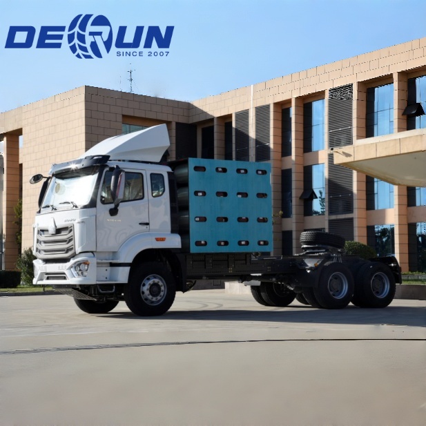 Sinotruk Howo 6x4 CNG NX Tractor Tract